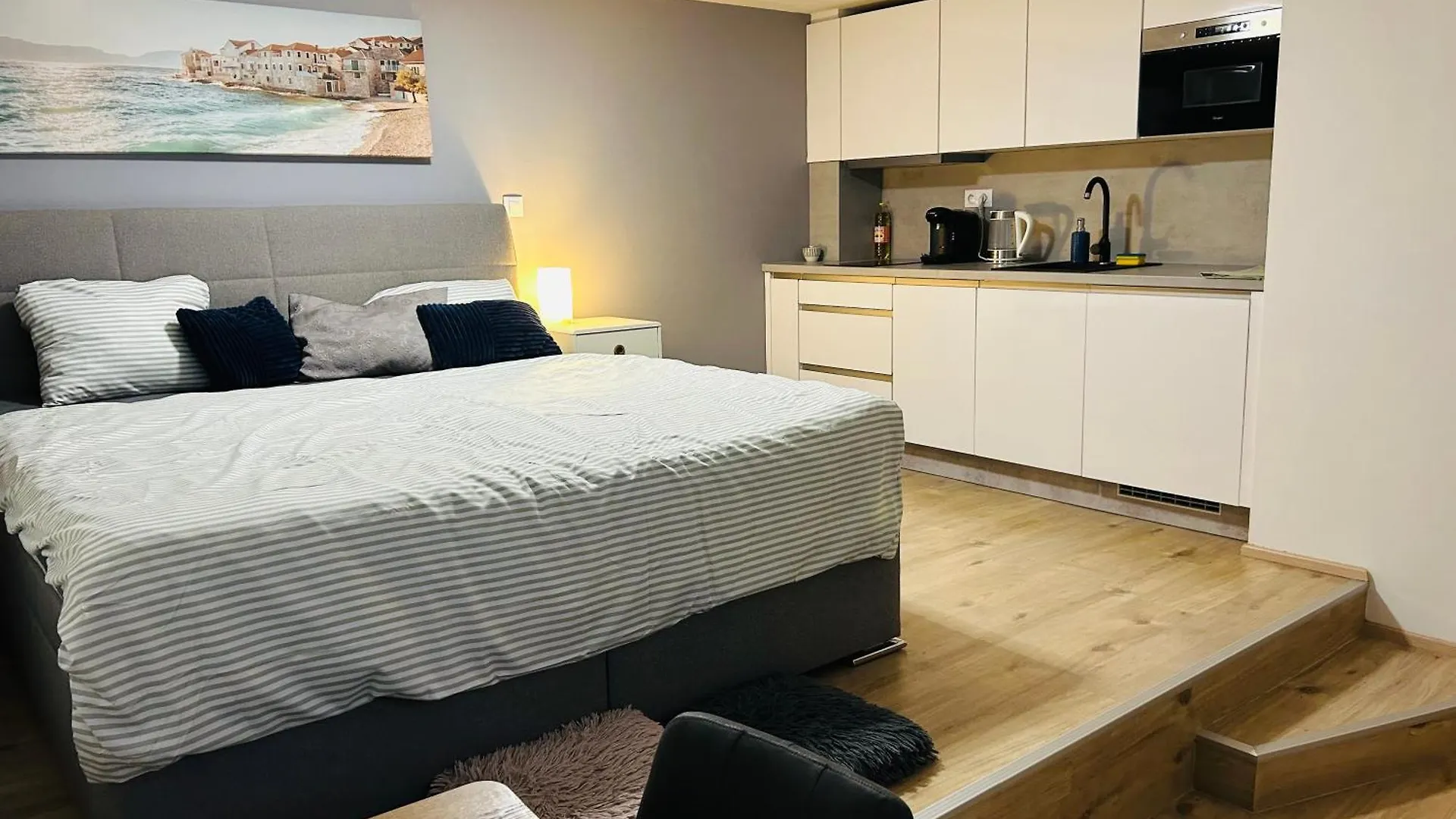 Romantic Apartment By The City Center Praga República Checa